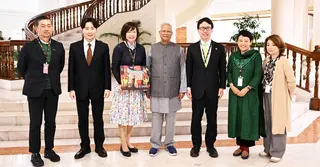 প্রধান উপদেষ্টার সঙ্গে জাপানের সাবেক প্রধানমন্ত্রীর স্ত্রী আকি আবের সাক্ষাৎ